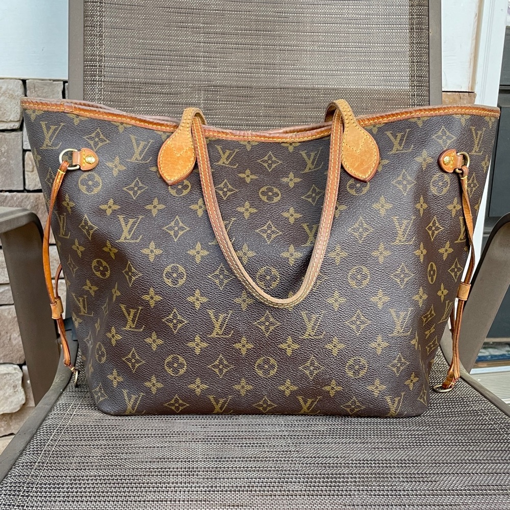 Louis Vuitton Monogram Canvas Tote in Brown and Tan
